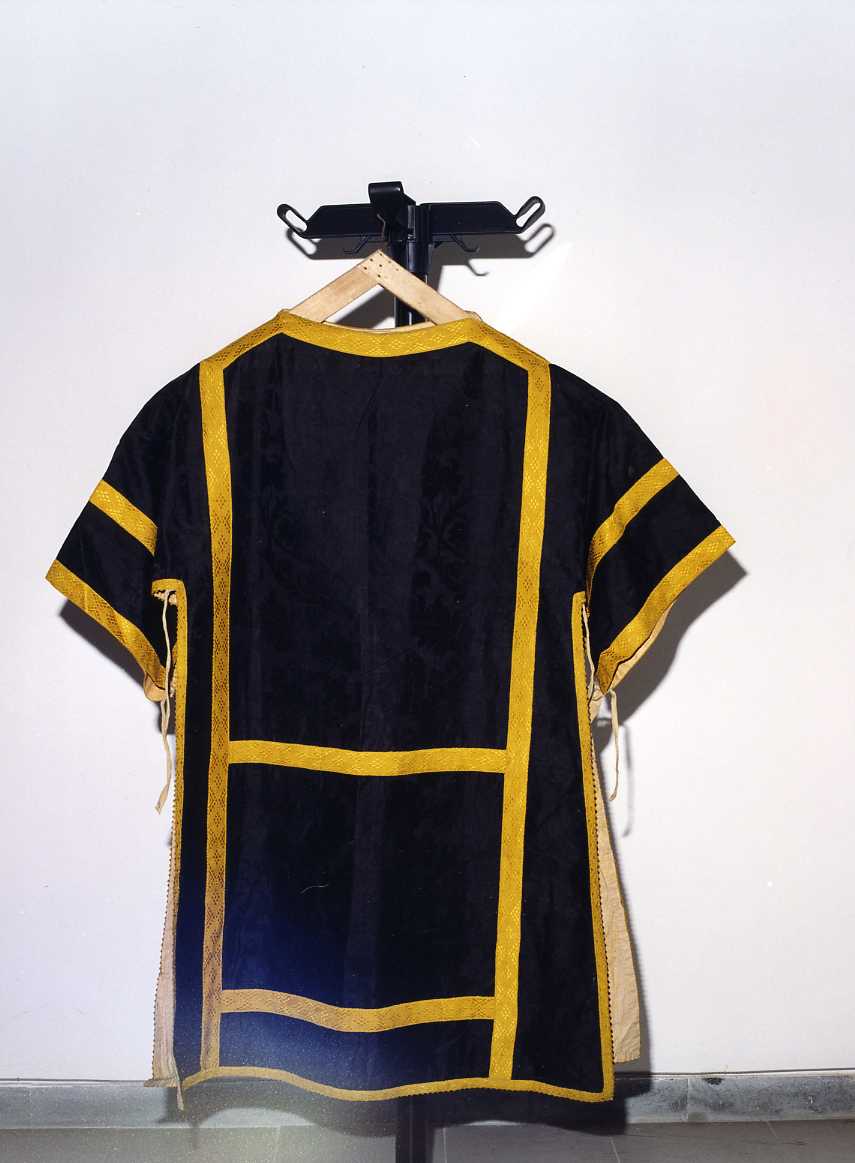 tunicella - manifattura campana (sec. XVIII)