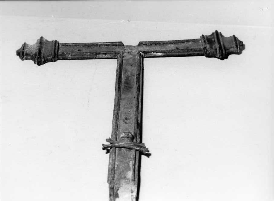 crocifisso - bottega campana (sec. XVIII)