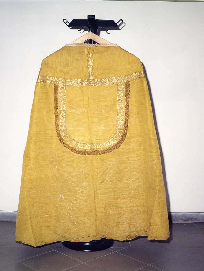 piviale - manifattura campana (sec. XIX)