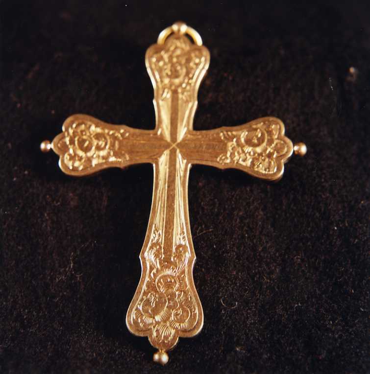 encolpio cruciforme - produzione Italia meridionale (seconda metà sec. XIX)