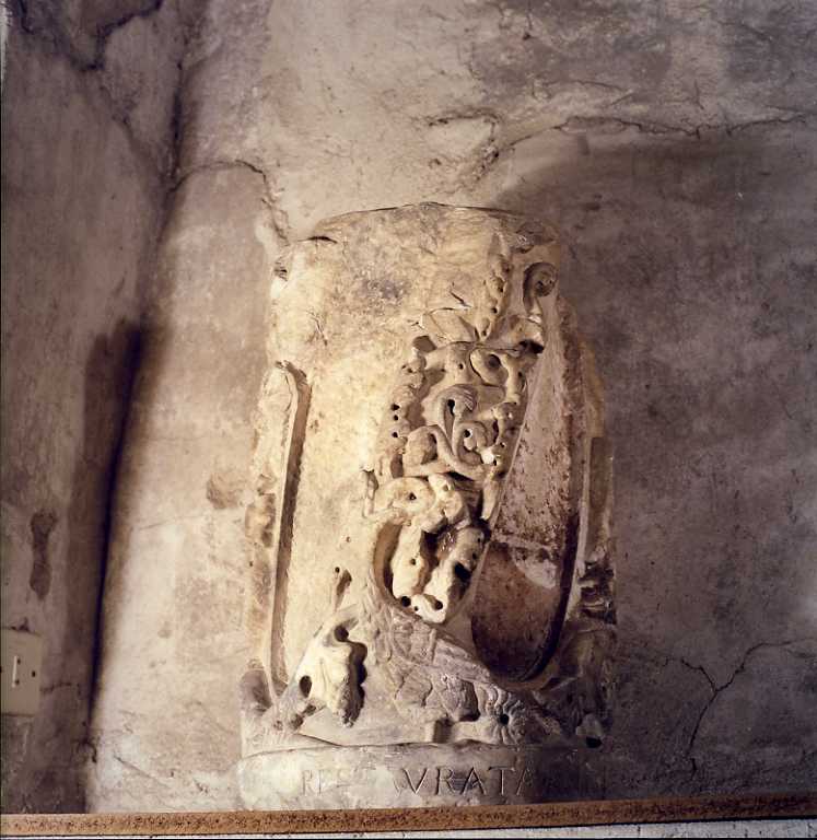 scultura, frammento di Nicola Monteforte da (prima metà sec. XIV)