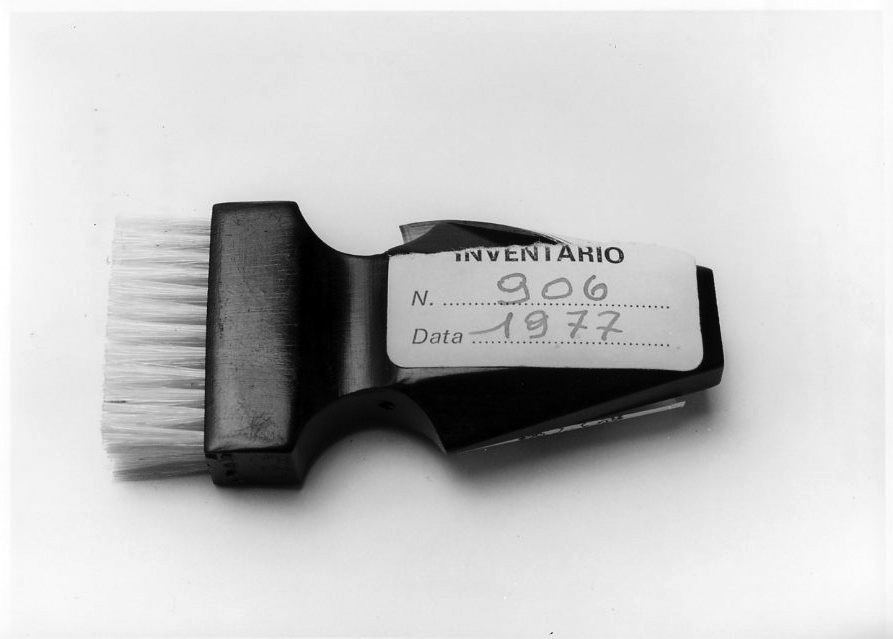 spazzola - bottega campana (seconda metà sec. XVIII)