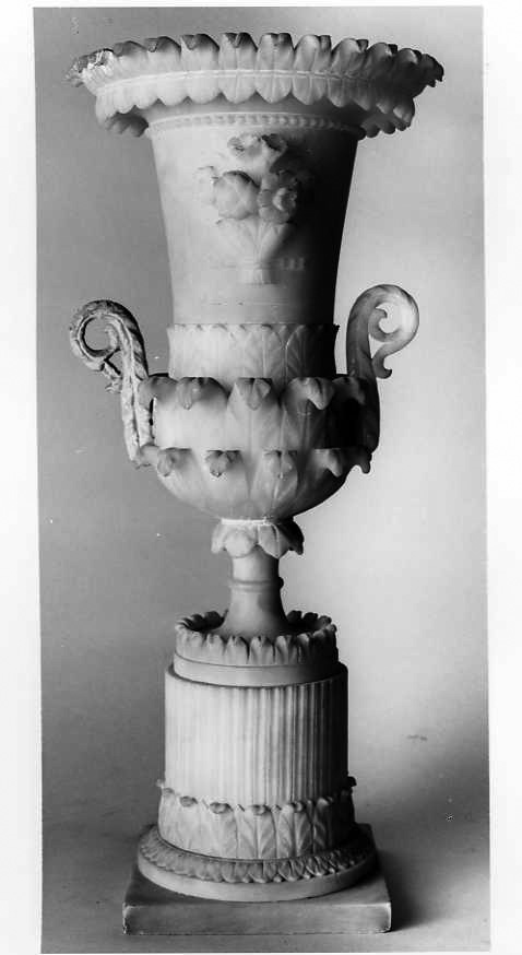 vaso, serie - bottega campana (seconda metà sec. XVIII)