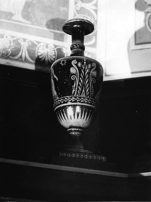 vaso - bottega campana (prima metà sec. XIV)