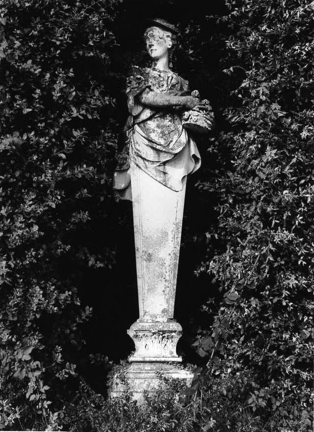 Primavera (busto, elemento d'insieme) di Del Medico Antonio (sec. XVIII)