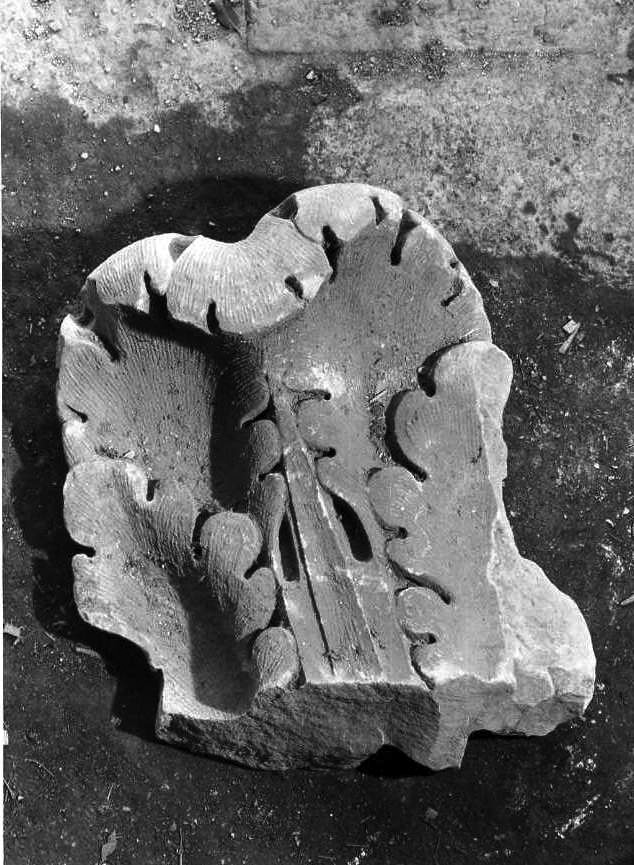 scultura, frammento - bottega campana (sec. XVIII)