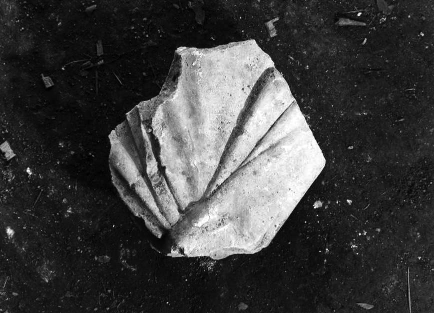 scultura, frammento - bottega campana (sec. XVIII)