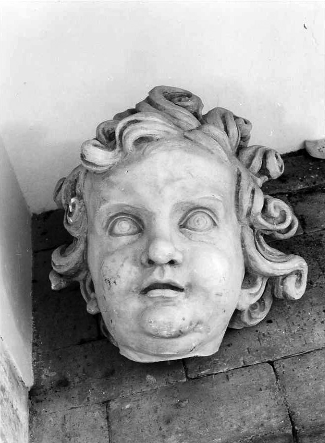 scultura, frammento - bottega campana (sec. XVIII)