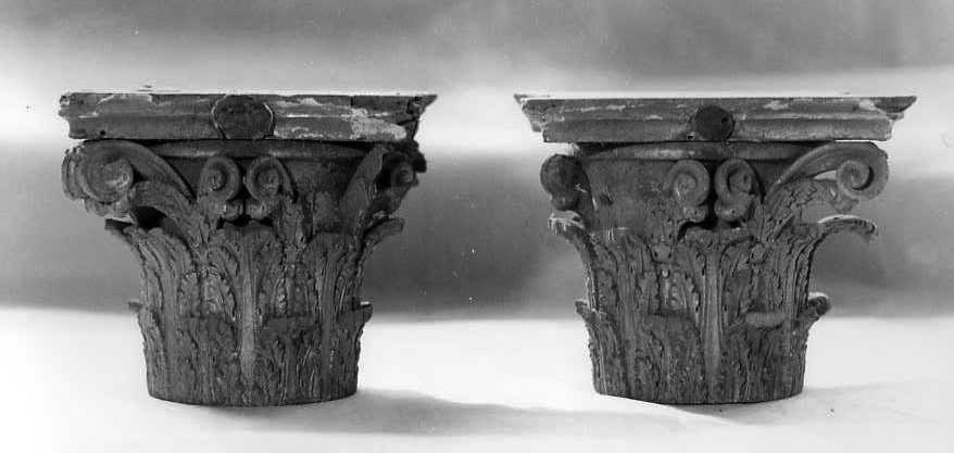 capitello corinzio, serie di Rosz Antonio (attribuito) (sec. XVIII)