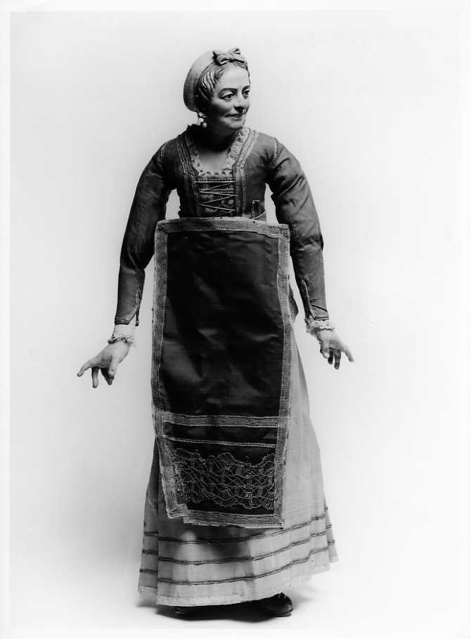 donna (statuetta di presepio) di Mosca Lorenzo (bottega) (seconda metà sec. XVIII)