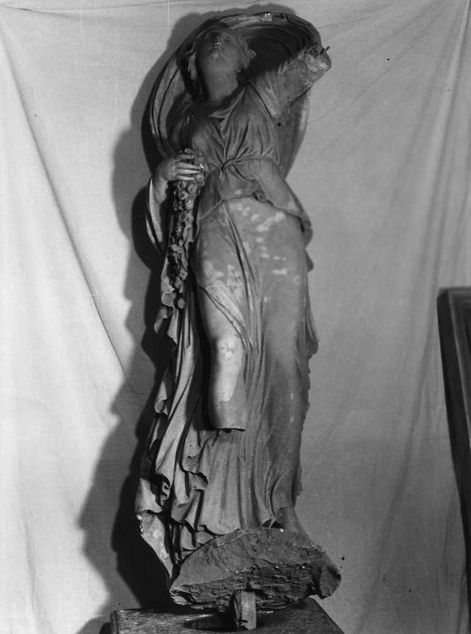 allegoria della Clemenza (statua) di Angelini Tito (sec. XIX)