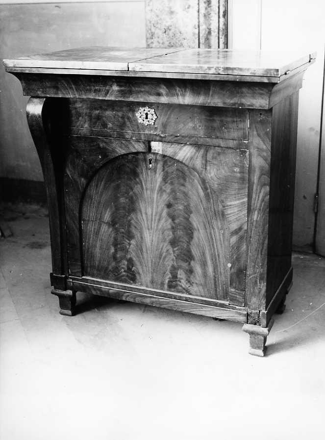 inginocchiatoio - bottega campana (inizio sec. XIX)