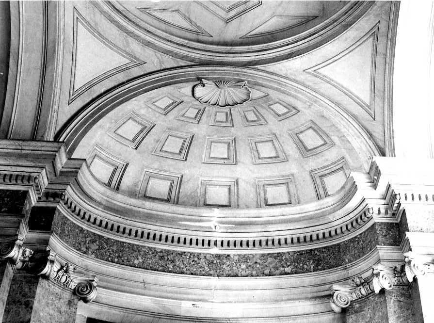 Calotta con motivi geometrici, Decorazione Architettonica (zucchetto, elemento d'insieme) di Retrosi Filippo - bottega napoletana (terzo quarto sec. XVIII)