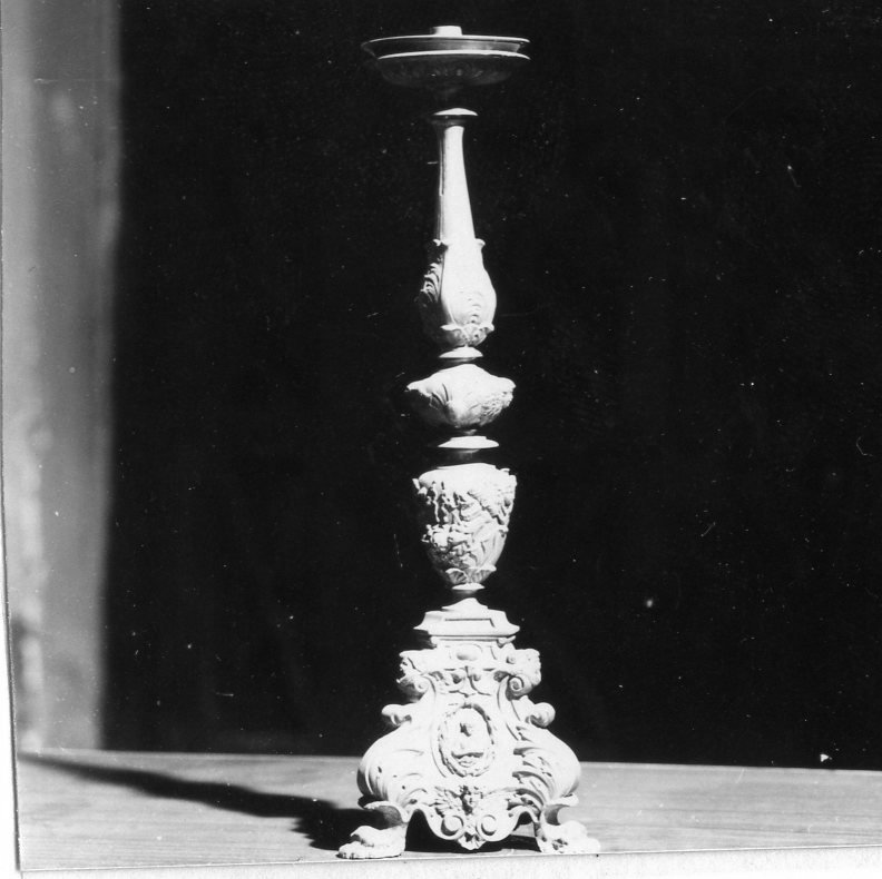 candelabro, serie - bottega campana (prima metà sec. XVIII)