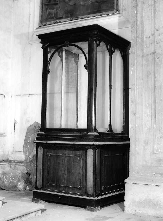 vetrina - bottega campana (sec. XX)