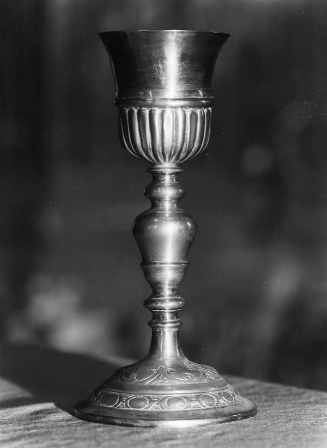 calice - bottega campana (fine/inizio secc. XVII/ XVIII)