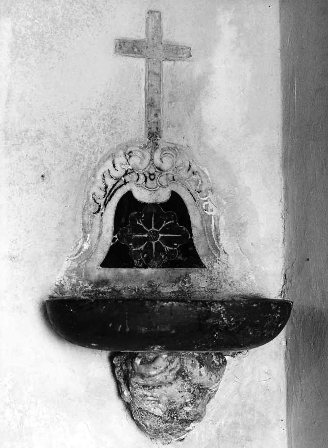 acquasantiera da parete - bottega campana (sec. XVIII)