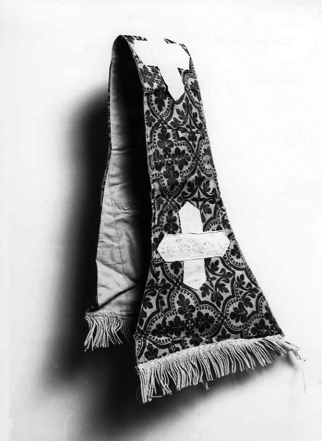 manipolo - manifattura campana (prima metà sec. XX)