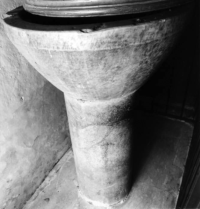 fonte battesimale - bottega campana (sec. XIX)