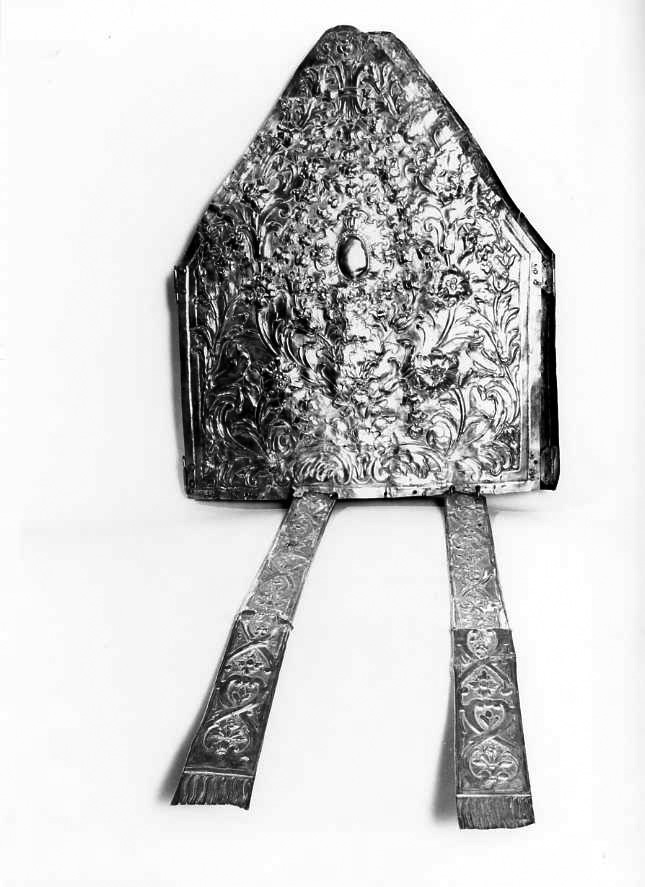 mitria - bottega napoletana (prima metà sec. XVIII)