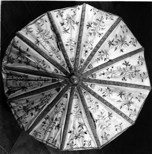 ombrellino processionale - manifattura campana (sec. XIX)