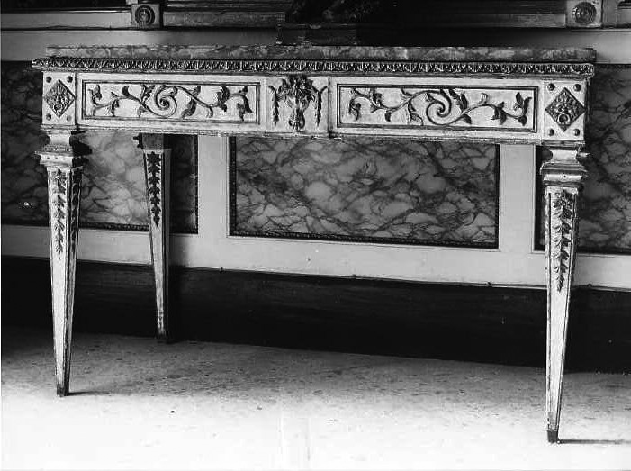 tavolo da muro, coppia - bottega napoletana (ultimo quarto sec. XVIII)