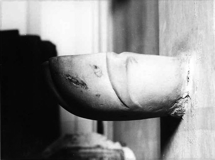 acquasantiera - bottega campana (sec. XVIII)