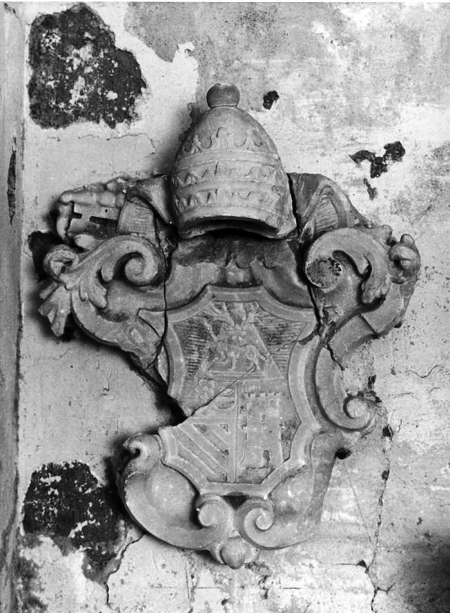 rilievo, frammento - bottega campana (prima metà sec. XVIII)