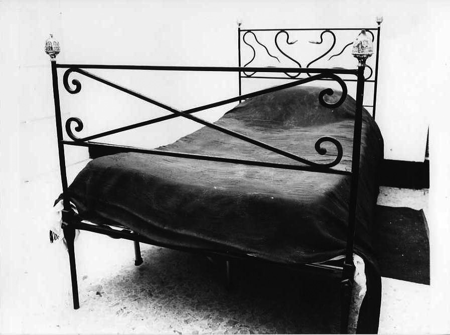letto - bottega napoletana (prima metà sec. XIX)