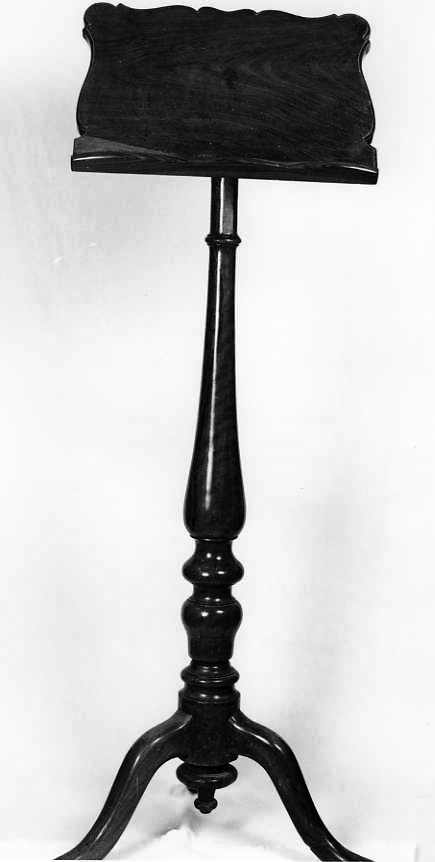 leggio - bottega campana (sec. XIX)