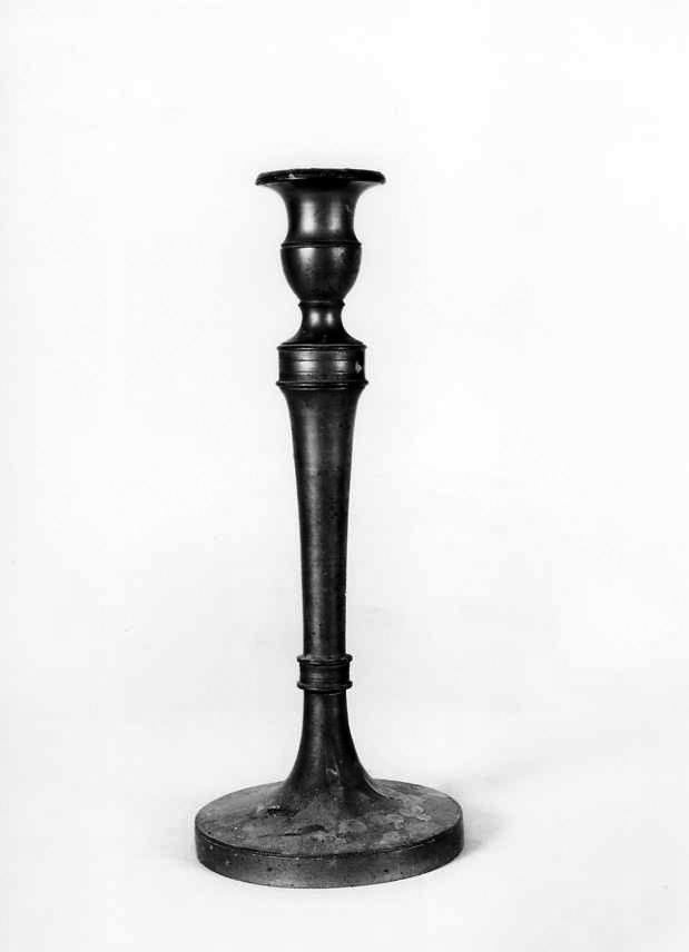 candelabro - bottega campana (primo quarto sec. XX)