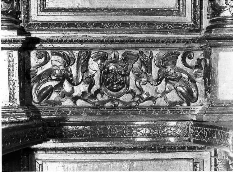 decorazione plastica - bottega campana (sec. XVII)