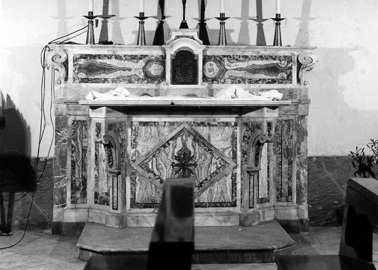 altare - a blocco - bottega campana (sec. XIX)