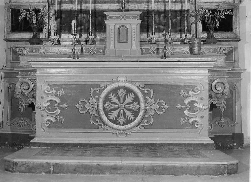 altare maggiore - bottega campana (prima metà sec. XX)