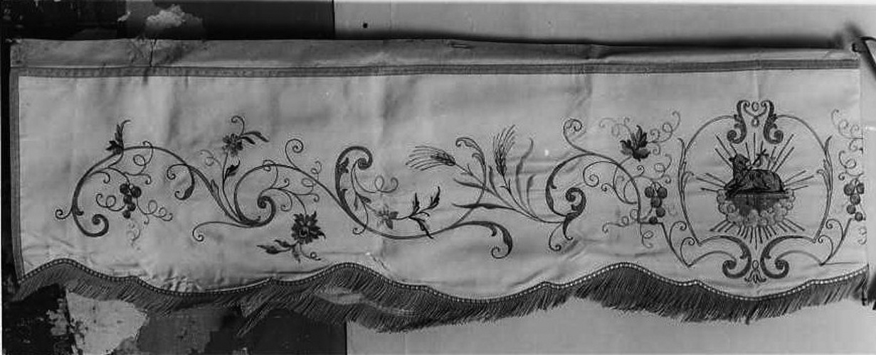 tovaglia d'altare - bottega napoletana (prima metà sec. XX)