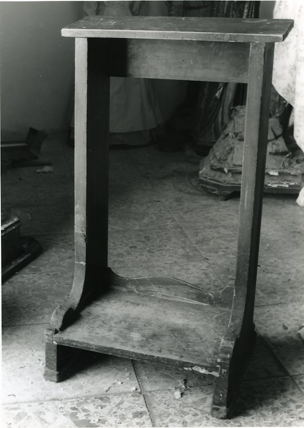 inginocchiatoio - bottega campana (metà sec. XX)