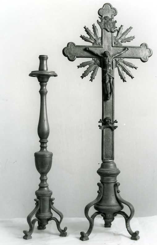 servizio d'altare, insieme - bottega campana (prima metà sec. XX)