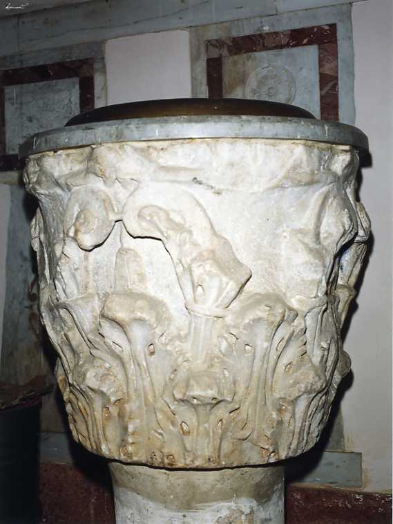 fonte battesimale, opera isolata - bottega campana (sec. XI)