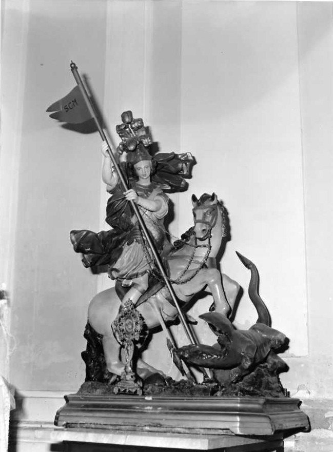 San Michele Arcangelo combatte il drago (gruppo scultoreo) - bottega campana (fine/inizio secc. XIX/ XX)