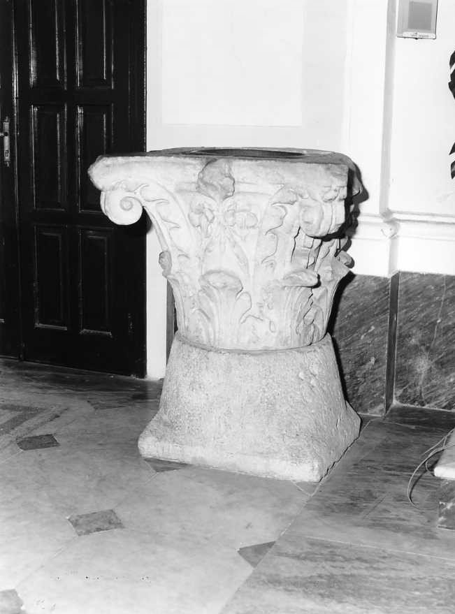 acquasantiera - bottega campana (fine/inizio secc. III/ IV)