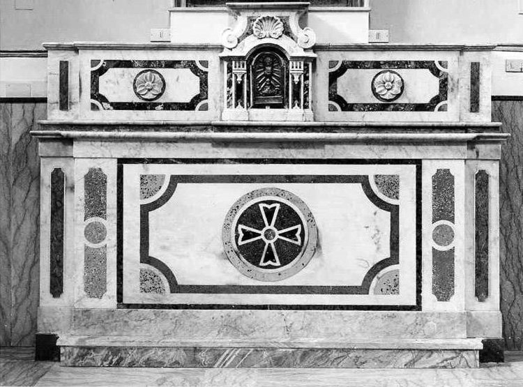 altare - a blocco - bottega campana (sec. XVIII, sec. XX)