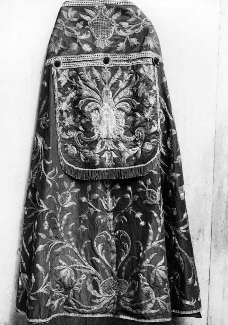 piviale - manifattura campana (sec. XIX)