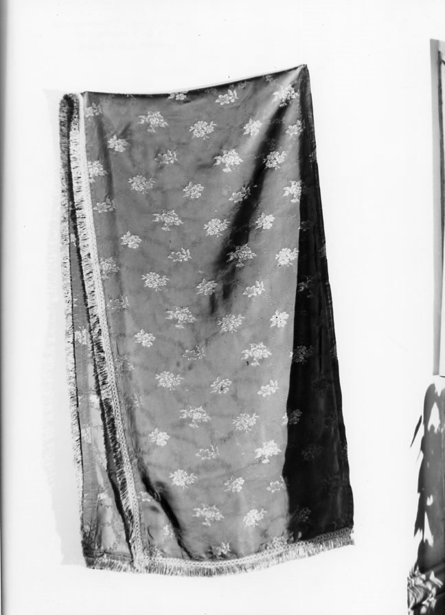 tovaglia d'altare, serie - manifattura campana (prima metà sec. XX)