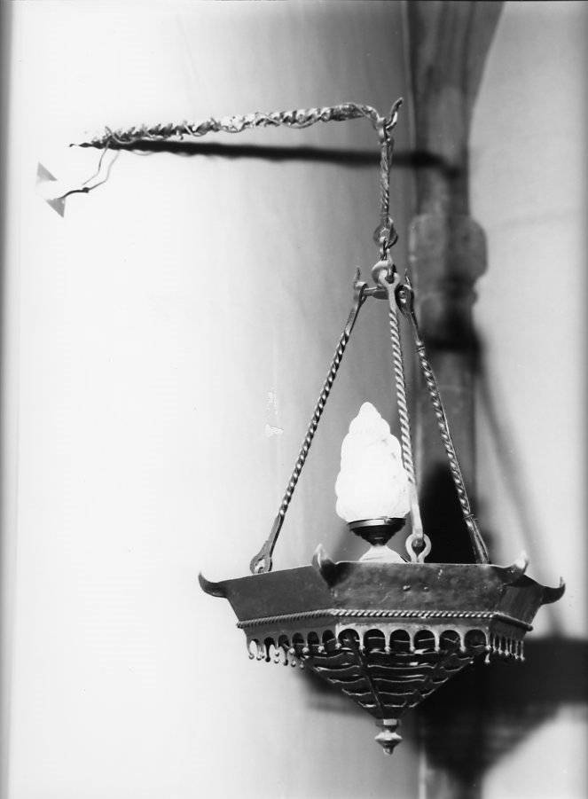 lampada pensile, coppia - bottega campana (prima metà sec. XX)