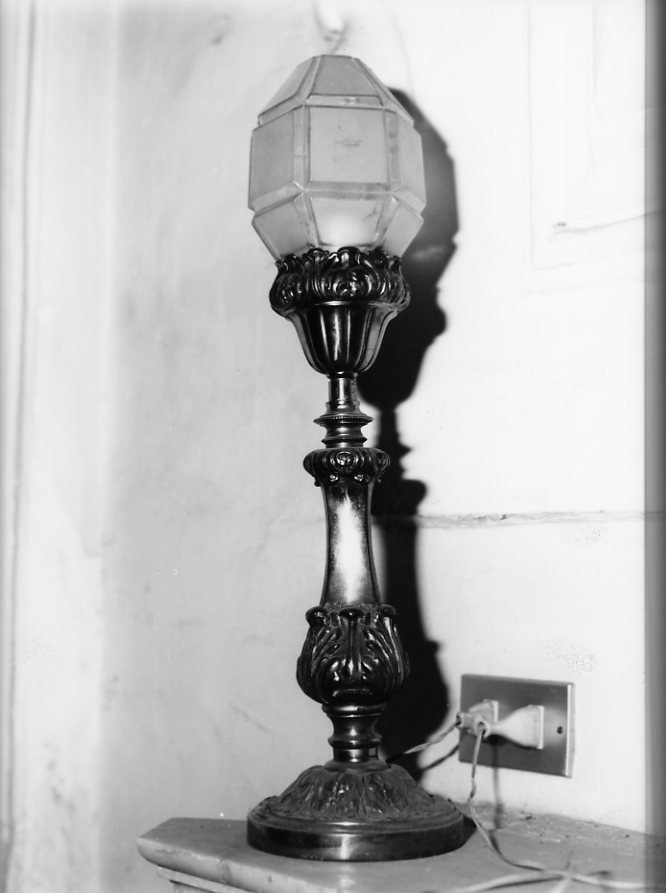 lampada, coppia - bottega campana (prima metà sec. XX)