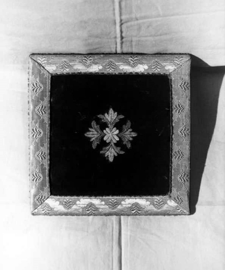 palla - manifattura campana (prima metà sec. XX)