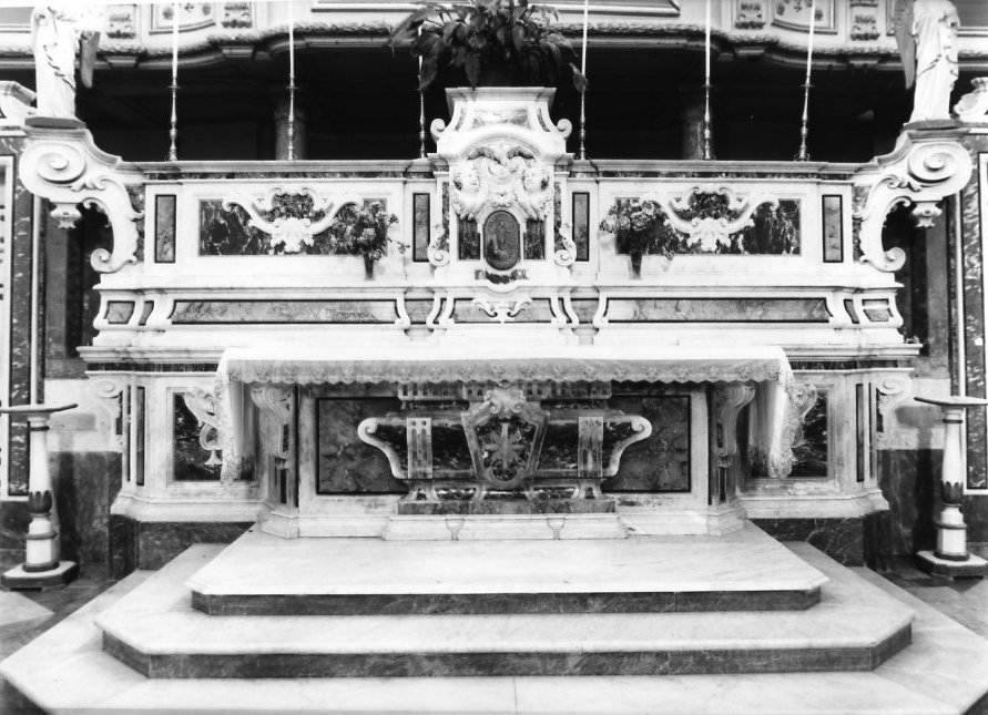 altare maggiore - bottega campana (fine sec. XVIII)