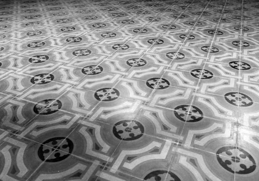 pavimento a mattonelle - bottega campana (primo quarto sec. XX)