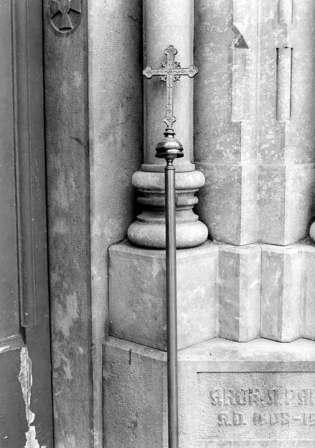 croce processionale - bottega campana (sec. XX)