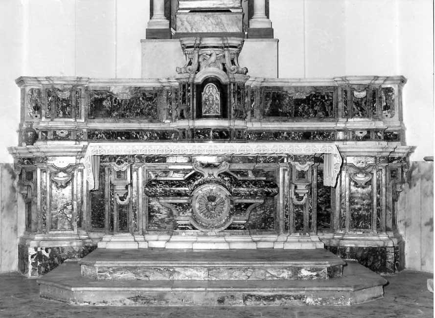 altare - a blocco - bottega Italia meridionale (sec. XIX)